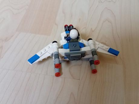 Lego star wars 75160 mikrostíhačka u-wing,