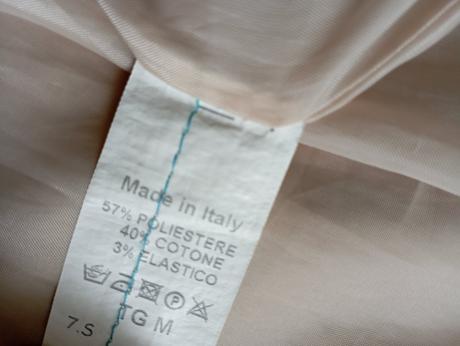 Krásne metalické sako, s