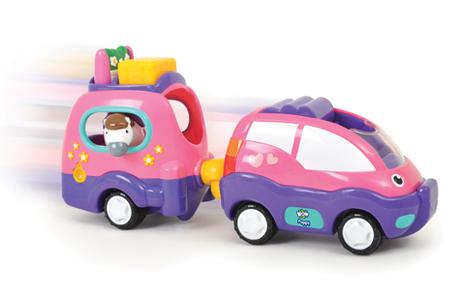 Auto s prívesom na prevoz koníkov poppy,