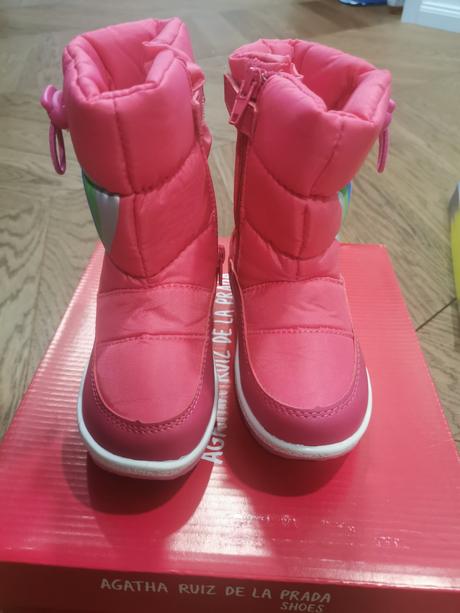 Snehule agatha ruiz de la prada, 25