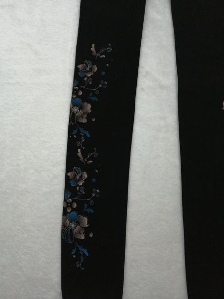 Vyteplené pančuchové legíny so vzorom, s