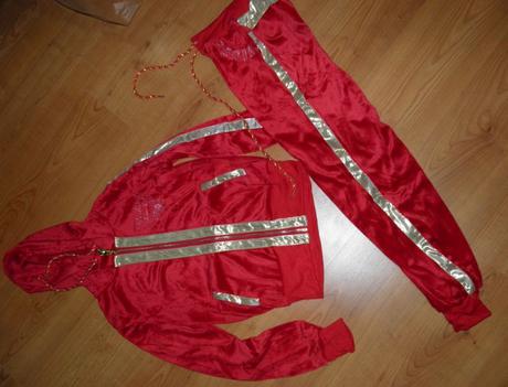 Červeno-zlatý komplet redial, m