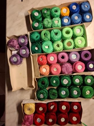 Bavlnky  na vyšívanie, 