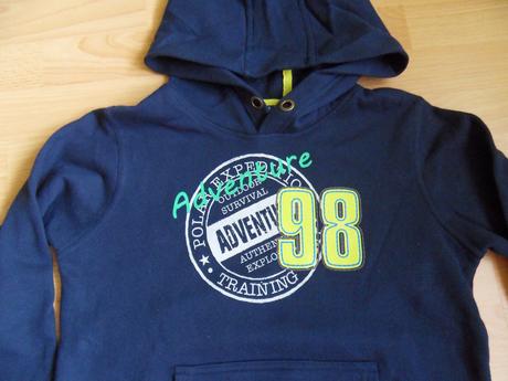 Mikinka do školy, 146