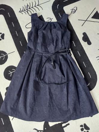 Vzorovane saty s opaskom, f&f,42