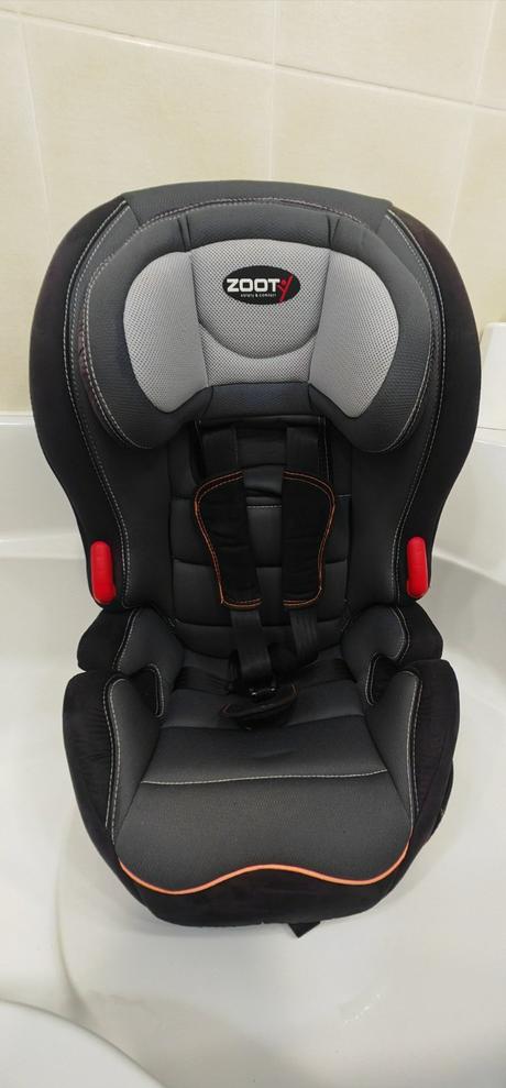 Autosedačka zooty, zooty