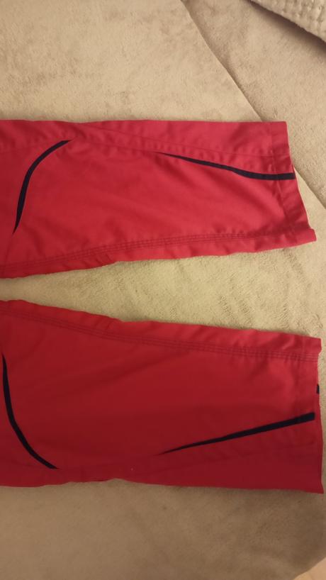 Kapsacove nohavice, 146