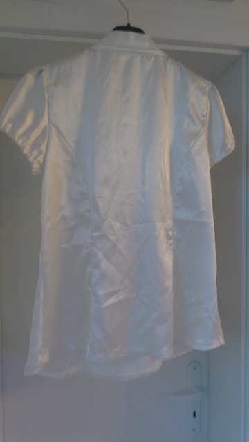 Sik satenova bluzka s kratkym rukavom, s, m