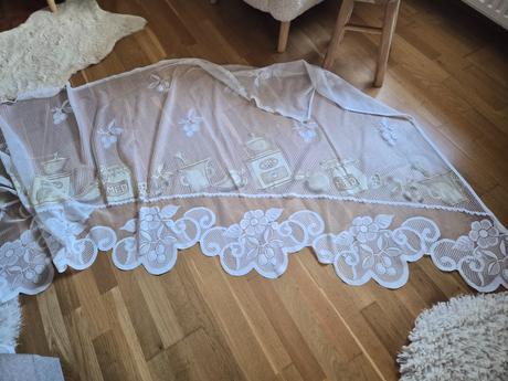 Zaclona do kuchyne cca 300x117, 