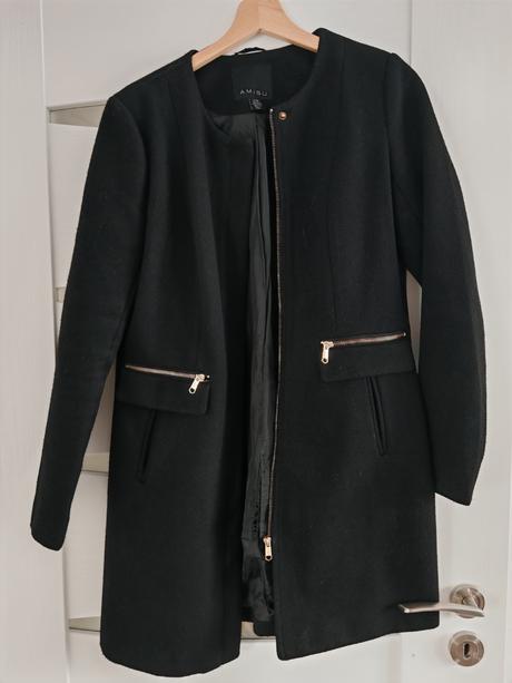 Krasny prechodny kabat s na jar, jesen, s