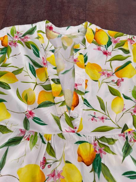 Letne saty citrony, 152