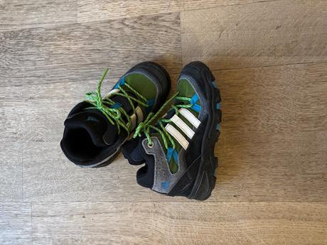 Trekove topanky tenisky adidas velkost 27, adidas,27