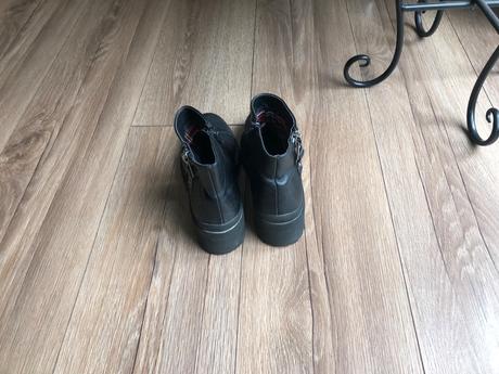 Cizmicky graseland, graceland,33