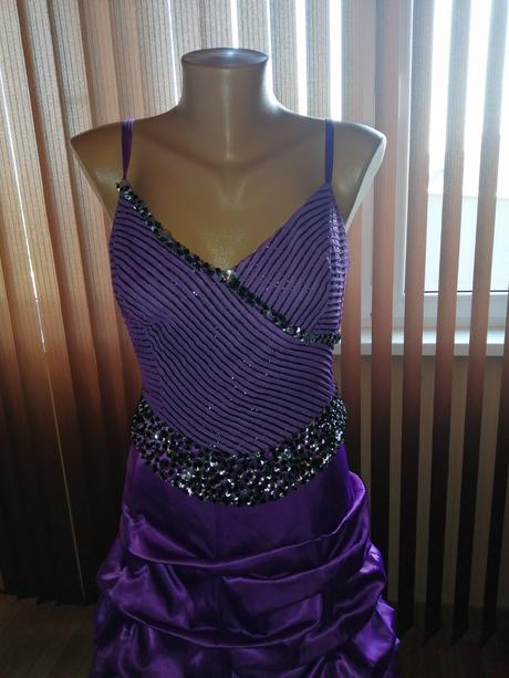 Spoločenské šaty, l