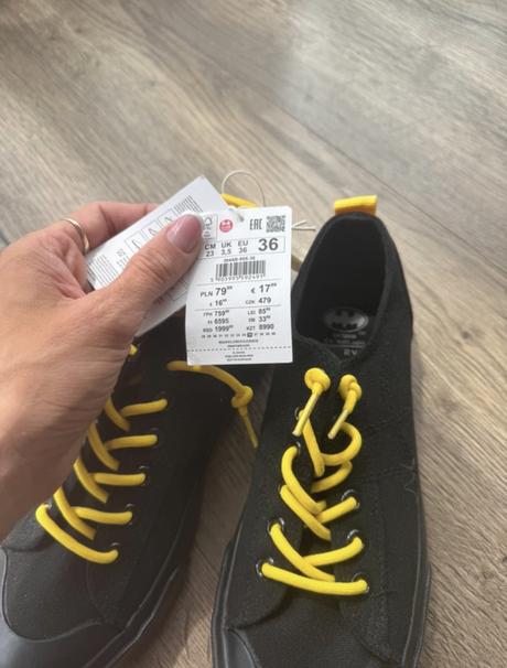 Cierne tenisky, reserved,36