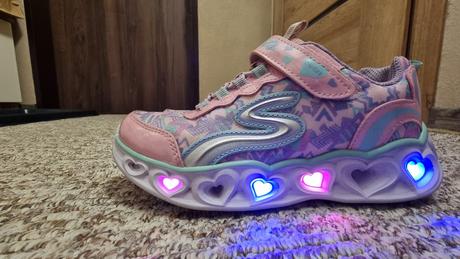 Skechers, skechers,33