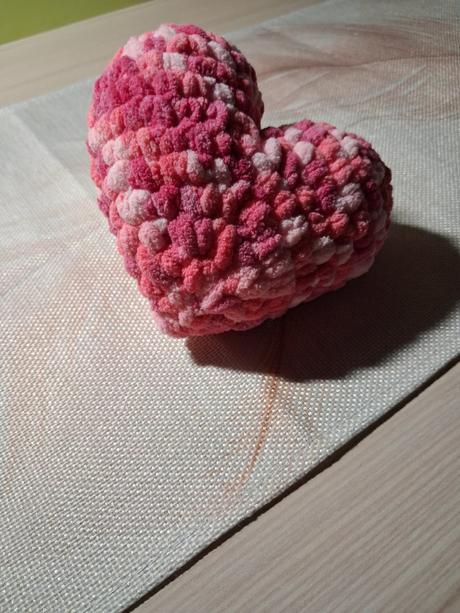 Ručne robené hačkované srdiečka, 