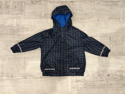 Bunda do dažďa, 110