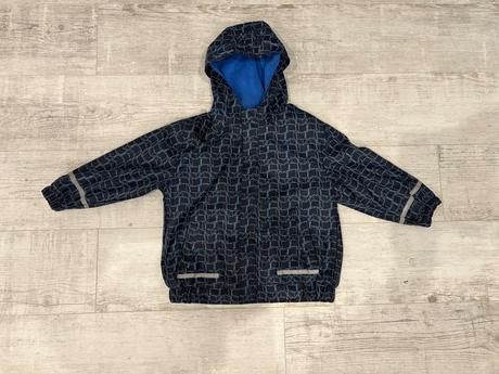 Bunda do dažďa, 110