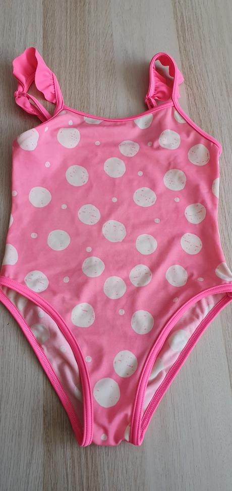 Jednodielne plavky 104, c&a,104