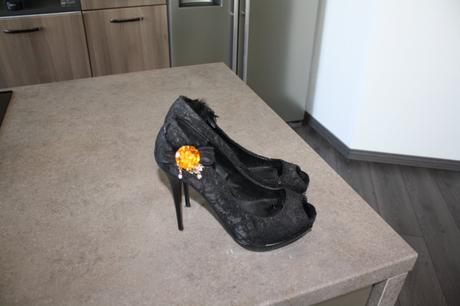 2 lips too cierne lodičky, 40