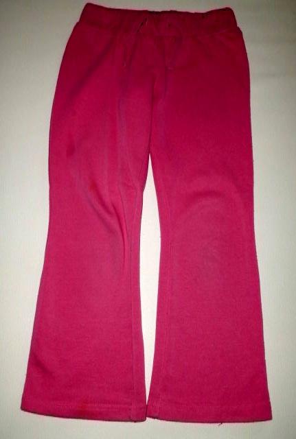 Set 5 teplákov pre 4-6  roč. slečnu, cherokee,110