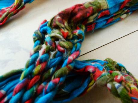 Etno pestrá čelenka,