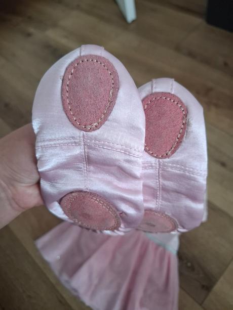 Dievčenské šaty, gate,110