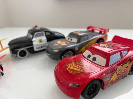Autá cars, 