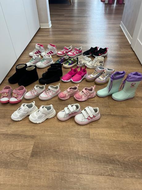 Tenisky a čižmičky, adidas,27