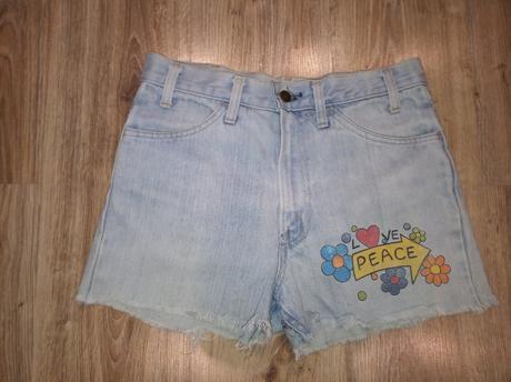 Štýlové krátke jeansy levis, levis,l