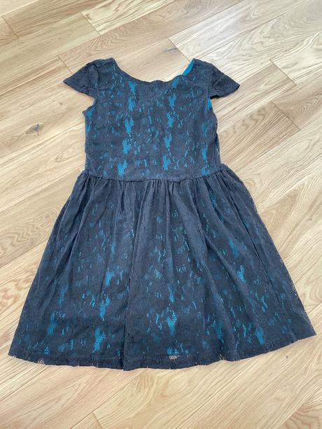 Elegantné šaty krajkové, yessica,xl