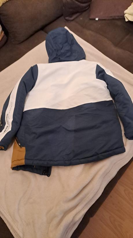 Zimná bunda v.148cm, 152