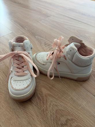 Vysoke botasky, tommy hilfiger,32