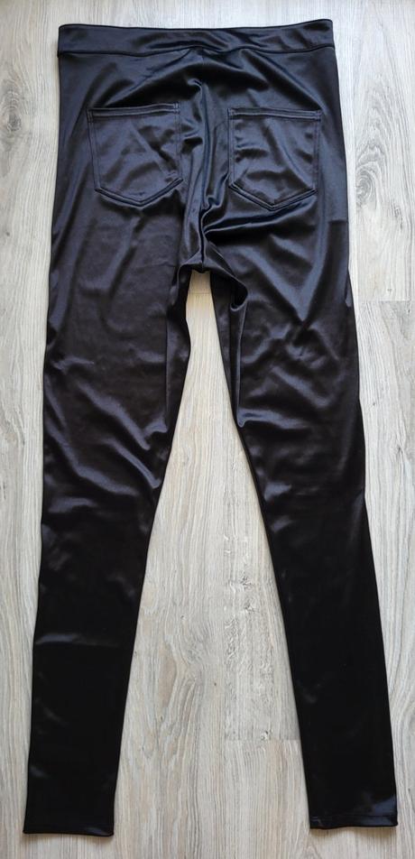 Nohavice s vysokým pásom divided l, h&m,l