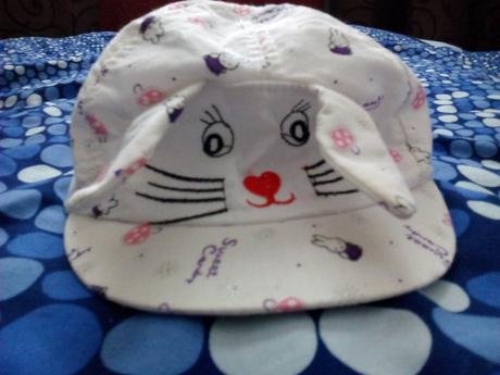 Nenosená zajačiková šiltovka, 86