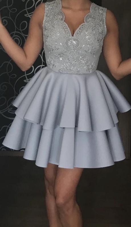 Strieborné spoločenské šaty, m