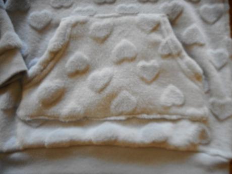 Dievčenská mikinka 12cm so srdiečkami, 128