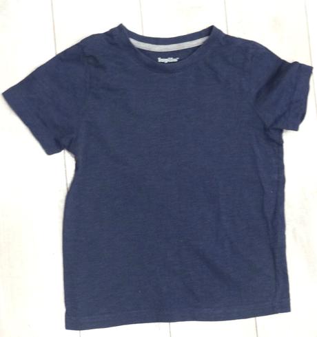 Modré tričko, lupilu,110