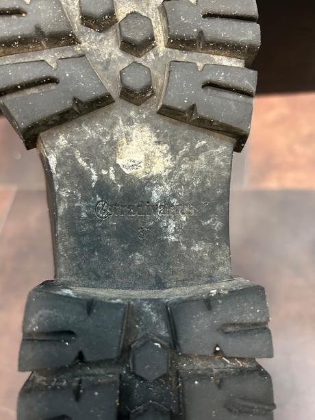 Čižmy, stradivarius,37