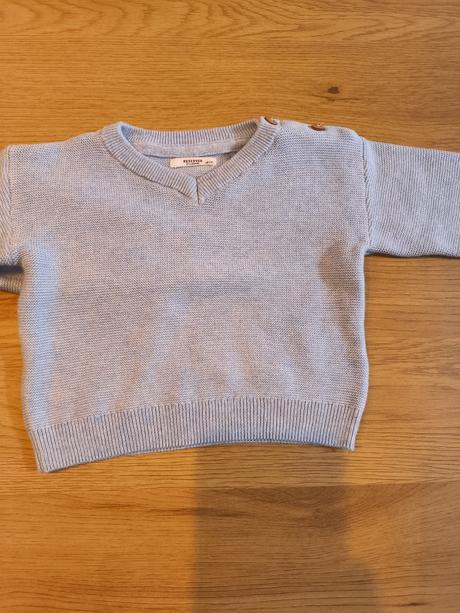Sveter, reserved,68