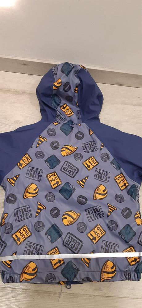 Bunda do dažďa č. 98-104, lupilu,104