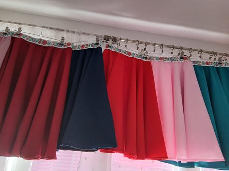 Kruhová sukňa, l / m / s