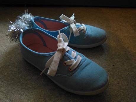 Tenisky s brmbolcom, 29