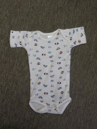 Bodyčko s krátkym rukávom, 68