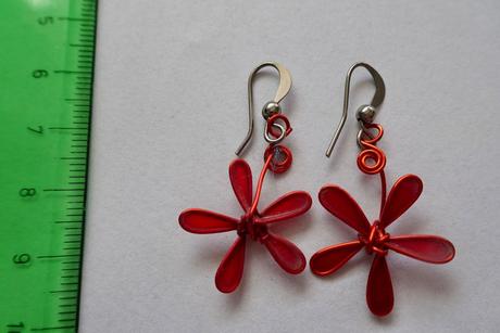 Náušnice červené, 