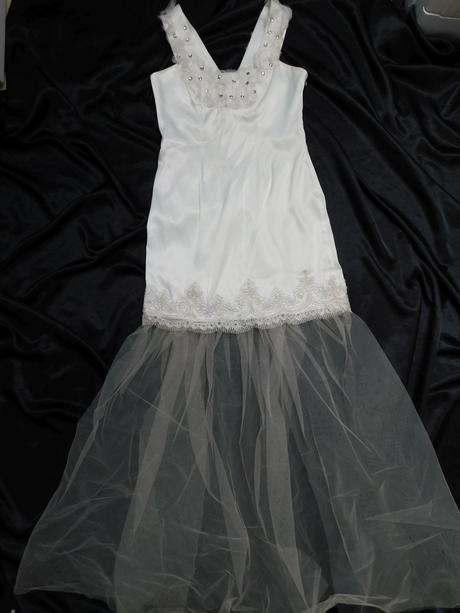 Luxusne šaty na slavnost, 40