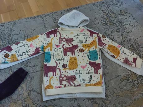 Balik detskych mikin, 122–134