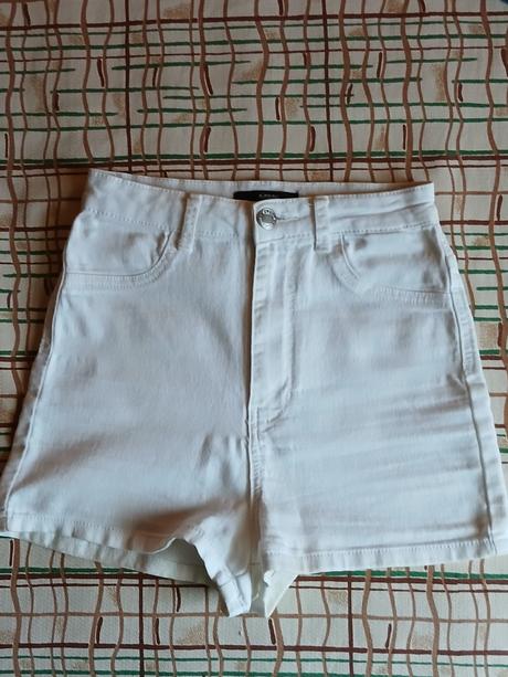 Biele kraťasy xs, sinsay,xs