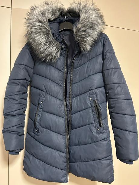 Zimná bunda, 158